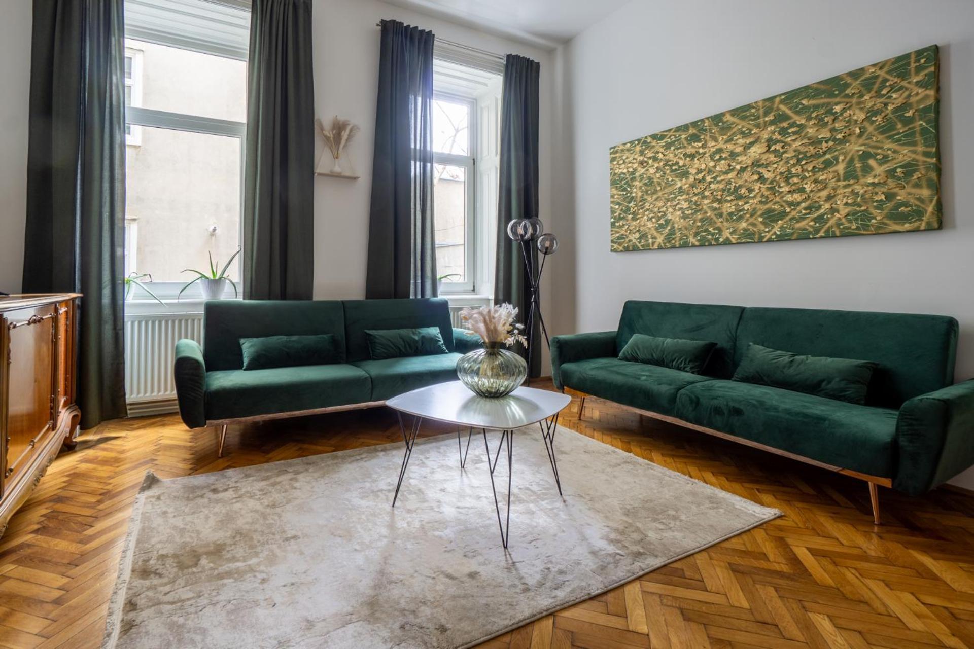Central Apartment In Viennese Old Building Exteriör bild