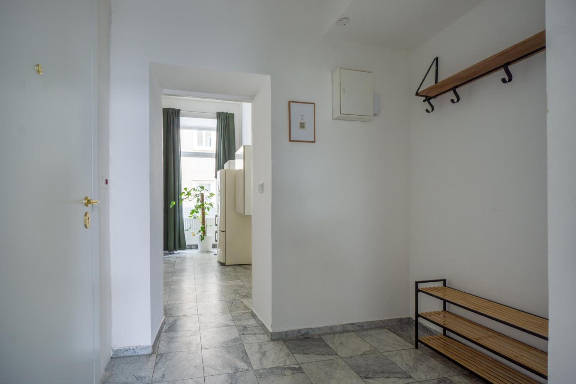 Central Apartment In Viennese Old Building Exteriör bild